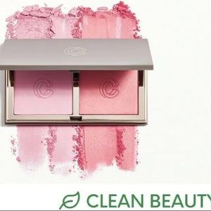 Complex Culture GOOD GLOW BLUSH DUO in a travel compact mirror built in